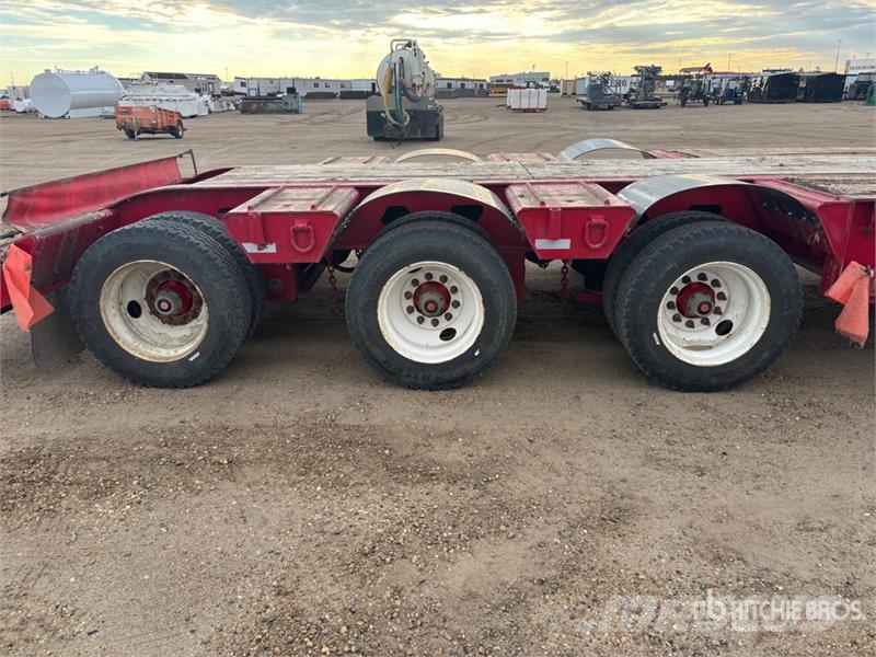 Aspen FG40-3 40 ton 53 ft Tri/A Folding Neck Trailer 平板拖车