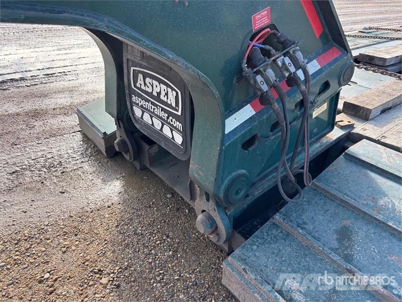 Aspen HG60-3 120000 lb Tri/A Removable Gooseneck Lowboy  平板拖车