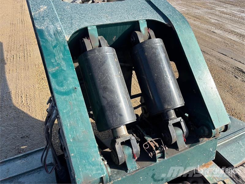 Aspen HG60-3 120000 lb Tri/A Removable Gooseneck Lowboy  平板拖车
