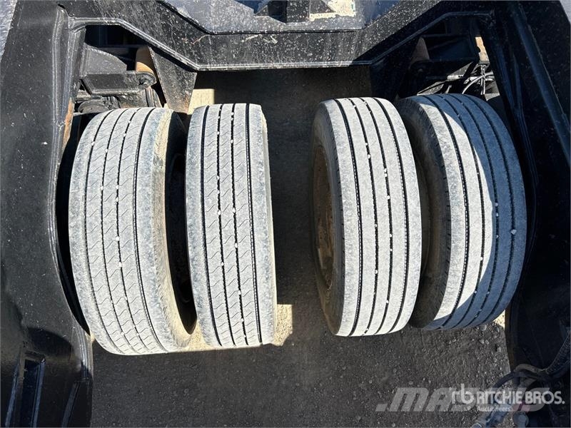 Aspen HG70-16-16 16-Wheel Removable Gooseneck Lowboy Tra Mélybölcsős