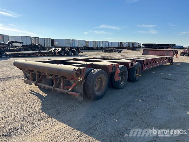 Aspen LB60 64 ft 24-Wheel Folding Neck Trailer 平板拖车
