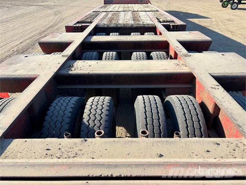 Aspen LB60 64 ft 24-Wheel Folding Neck Trailer 平板拖车