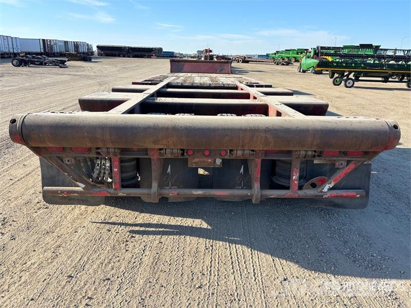 Aspen LB60 64 ft 24-Wheel Folding Neck Trailer 平板拖车