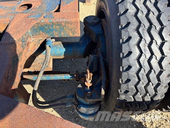 Aspen S/A Booster Axle Citas piekabes