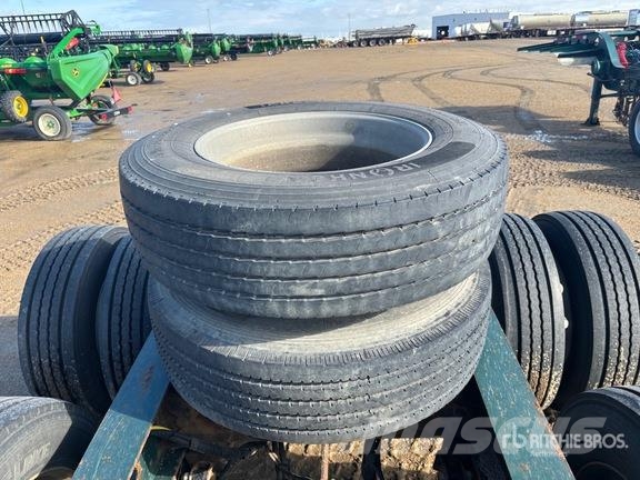 Aspen TD25 T/A Booster Axle その他トレーラー