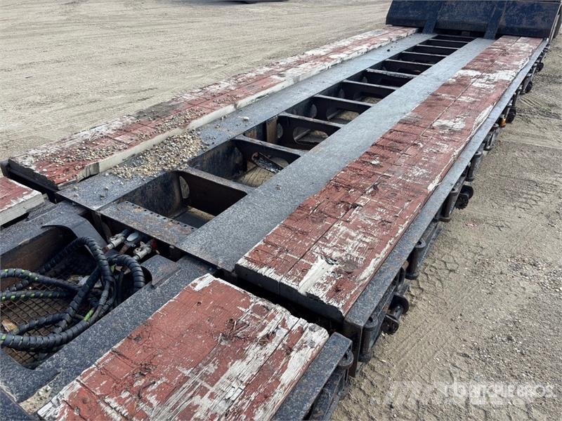 Aspen Tri/A 26 ft Extendable Removable Gooseneck Lowboy Nizki nakladalci