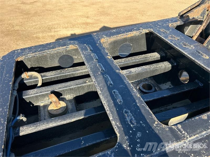 Aspen Tri/A Beam Lowboy Trailer Низкорамные прицепы