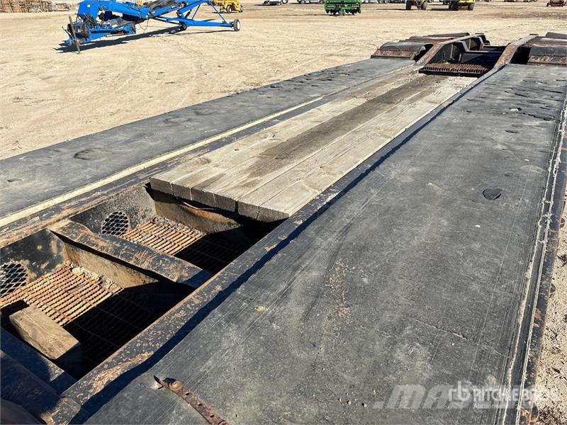 Aspen Tri/A Removable Gooseneck Lowboy Trailer Niski utovarivači