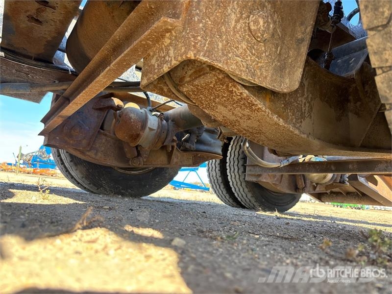 Aspen Tri/A Removable Gooseneck Lowboy Trailer Niski utovarivači