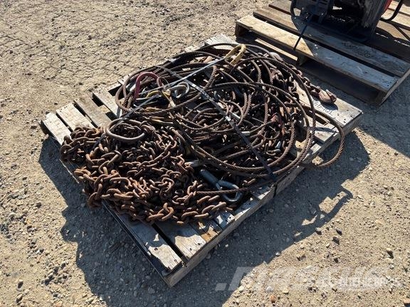 Assorted Chains and cable Sling Piezas y equipos para grúas