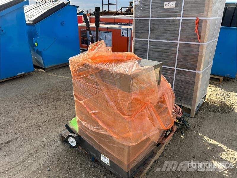  Assorted Construction Tools and Supplies مكونات أخرى