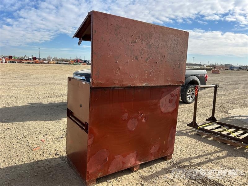 Assorted Electric Hand Tools and Job Site Box ( 60 Ostale komponente za građevinarstvo