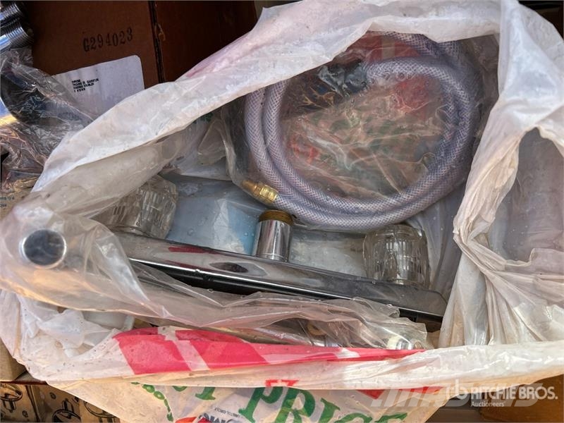 Assorted Plumbing Supplies, Fittings & Fixtures Other components
