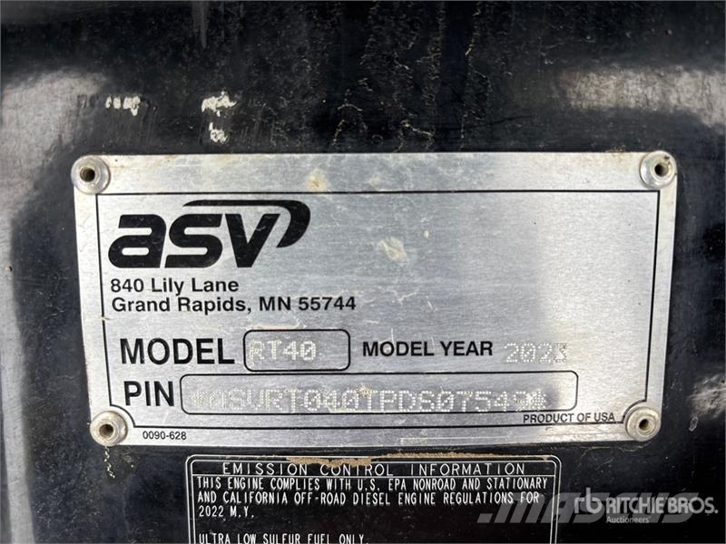 ASV RT40 Compact Track Loader لوادر انزلاقية التوجيه