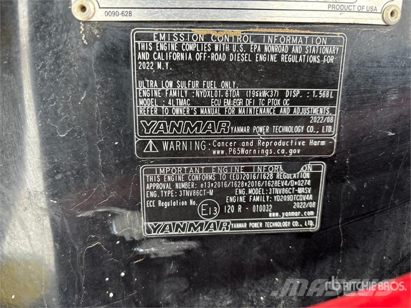 ASV RT40 Compact Track Loader لوادر انزلاقية التوجيه