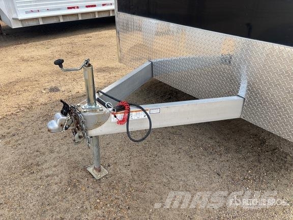 ATC 24 ft T/A Enclosed Trailer Прицепы-фургоны