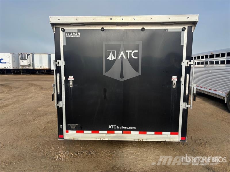 ATC 24 ft T/A Enclosed Trailer Прицепы-фургоны