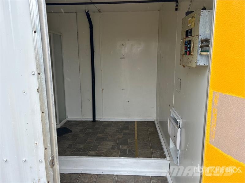 Atco 20 ft x 10 ft Skid-Mounted Washcar Otros