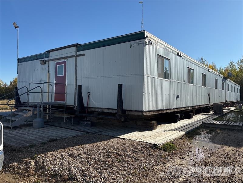 Atco 4 Unit 120 ft x 30 ft 13 Person Mobile Camp Bauwagen