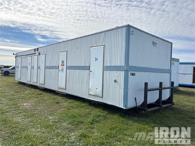 Atco 50 ft x 12 ft Skid-Mounted Mobile Camp Baraki budowlane