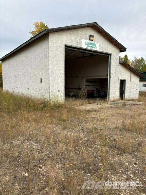 Atikameg, AB DML 840100 8.77 +/- Acres on Title Le Landbouw - overige