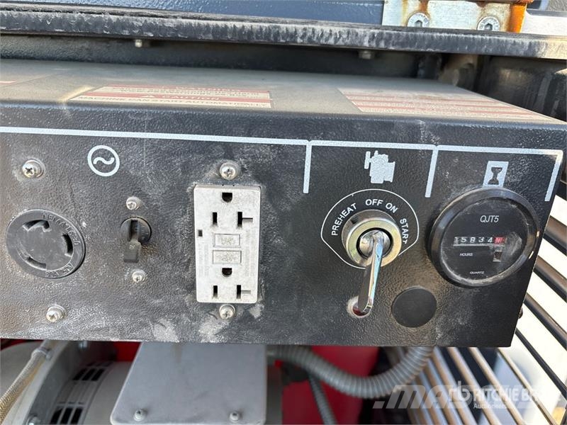 Atlas Copco HiLight V4 W 8 kW Light Tower Fénytornyok