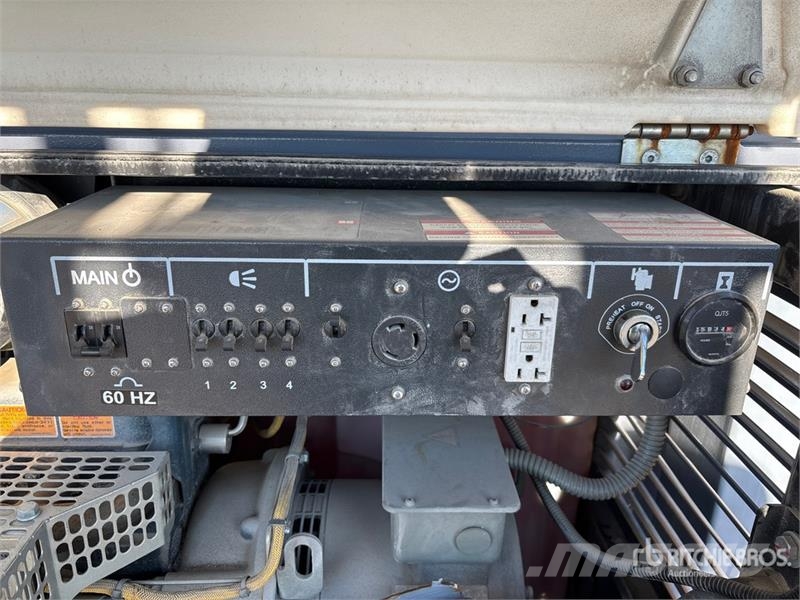 Atlas Copco HiLight V4 W 8 kW Light Tower Fénytornyok