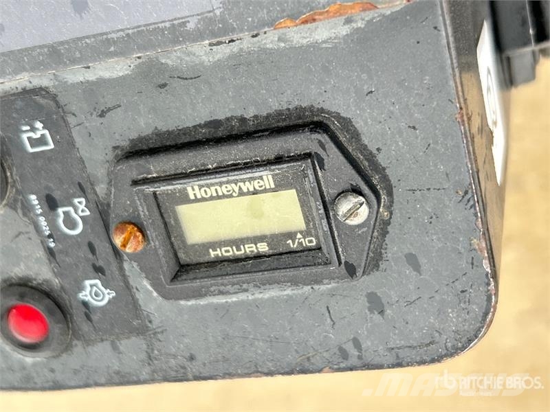 Atlas Copco Supra Vibratory Plate Compactor دكاكات أفقية
