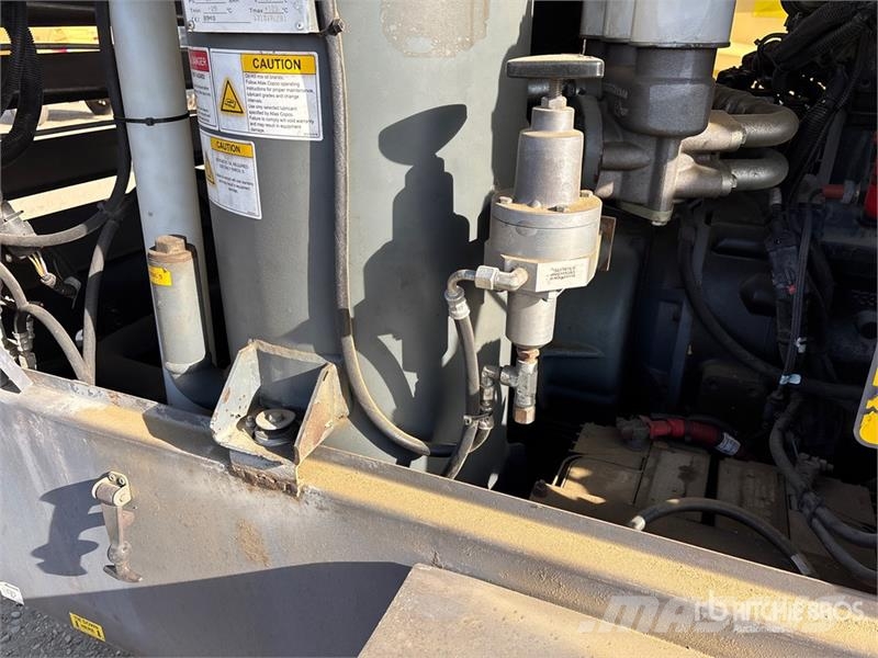 Atlas Copco XAS 900 JD8 T4F 900 CFM Air Compressor Kompressoren