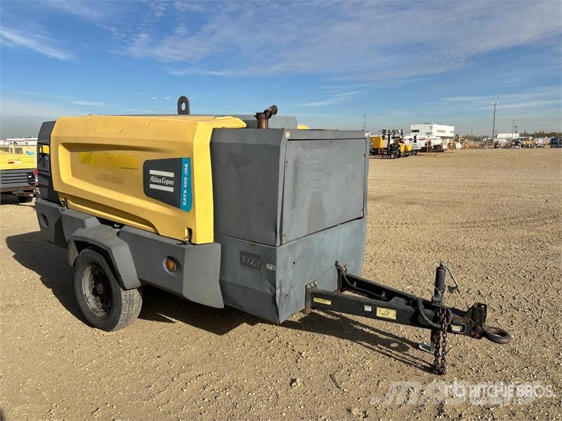 Atlas Copco XATS400 JD 400 cfm Mobile Air Compressor Kompressoren