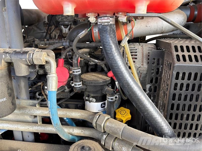 Atlas Copco XATS400 JD 400 cfm Mobile Air Compressor Kompresszorok