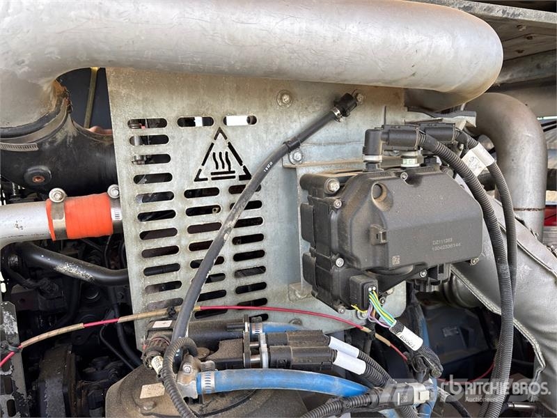 Atlas Copco XATS400 JD 400 cfm Mobile Air Compressor Kompresszorok