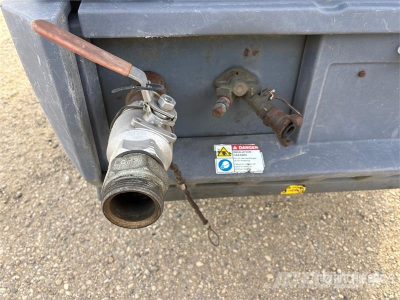 Atlas Copco XATS400 JD 400 cfm Mobile Air Compressor Kompresszorok