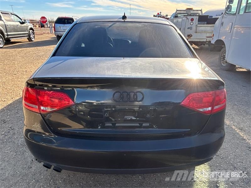 Audi A4 سيارات