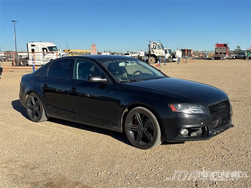 Audi A4 سيارات