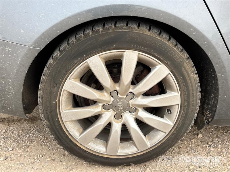 Audi A4 Biler