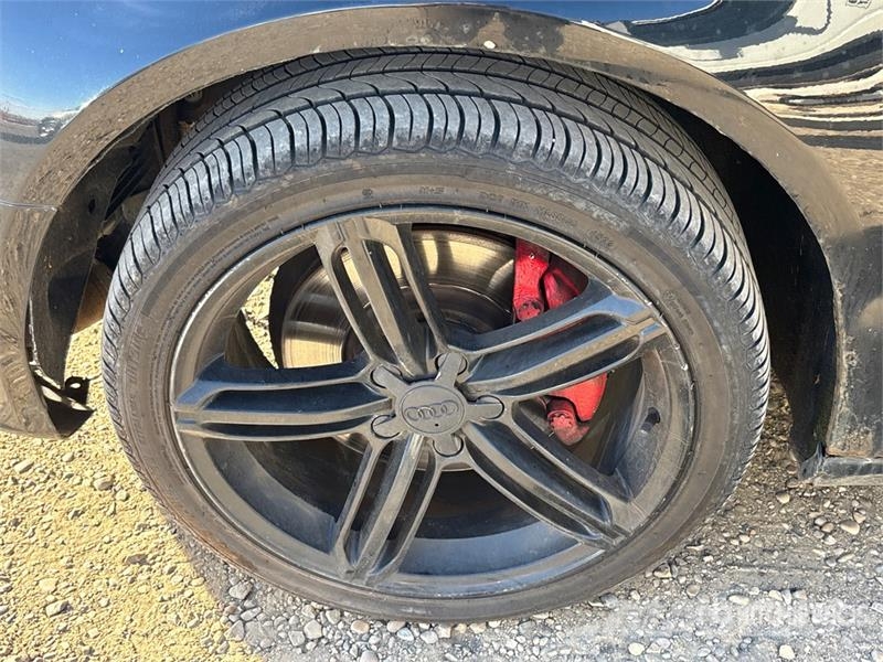 Audi A4 سيارات