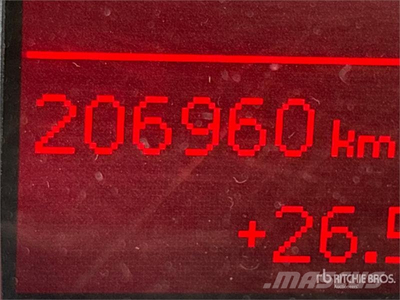 Audi A4 سيارات