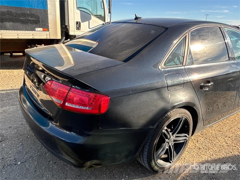 Audi A4 سيارات