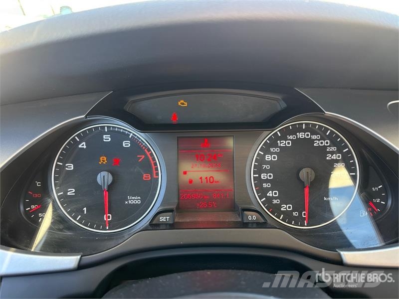 Audi A4 سيارات