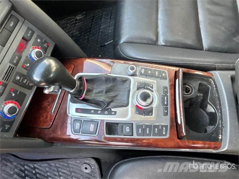 Audi A6 Avtomobili