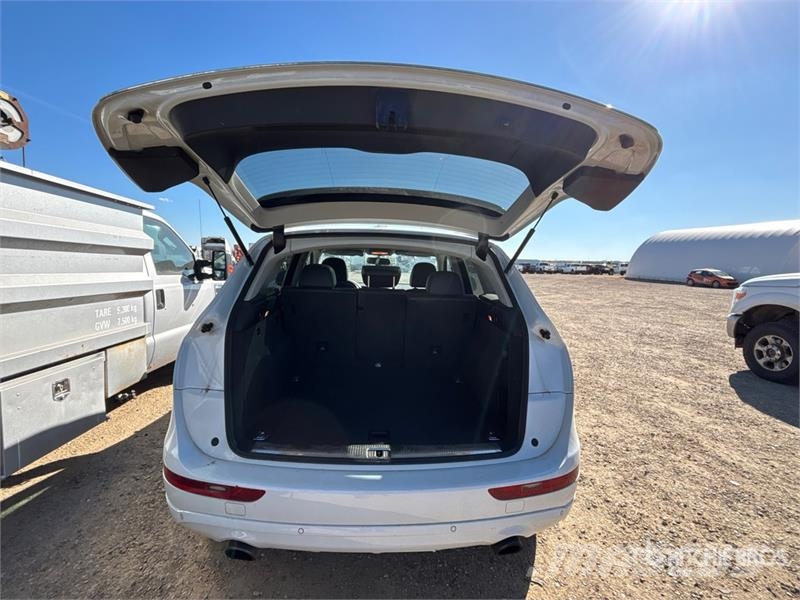 Audi Q5 Automobile Henkilöautot