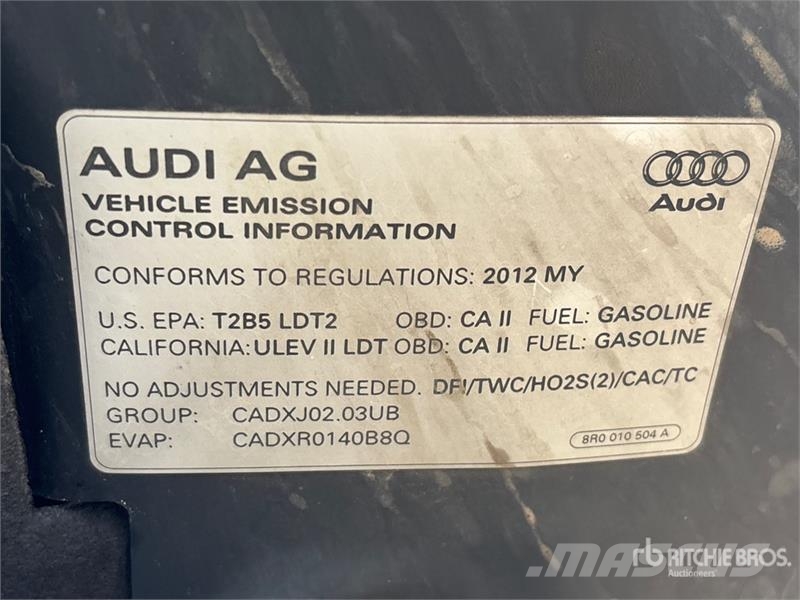 Audi Q5 AWD SUV Carros Ligeiros