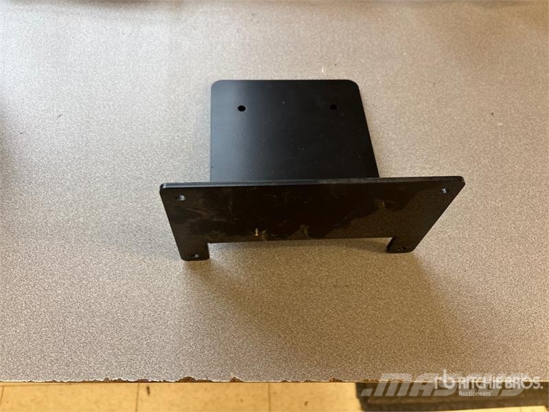  Auto Steer System (Unused) - Fits CaseIH SPX3185 ( ملحقات أخرى للجرارات