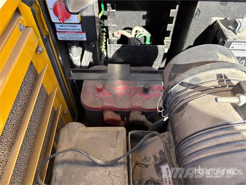  Axiom MetroLite DLT-8C 8 kVA Light Tower أبراج خفيفة