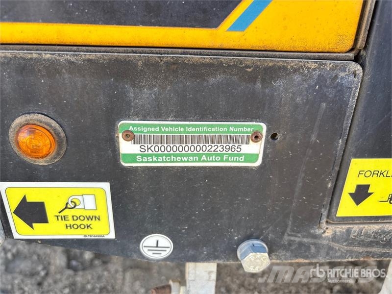  Axiom MetroLite DLT-8C 8 kVA Light Tower أبراج خفيفة