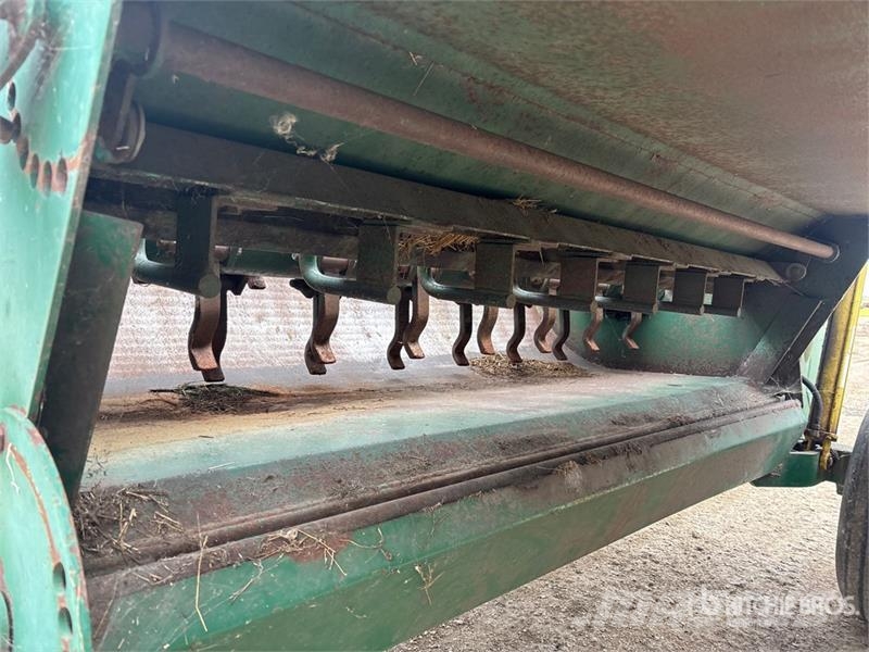 Bale King 2000 Bale Processor Rundballerivere, -kuttere og -utpakkere