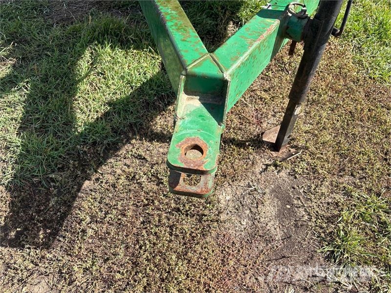 Bale King 2880 6 ft x 8 ft 8 in Hydraulic Bale Processor Rullipurustid, noad ja lahtirullijad