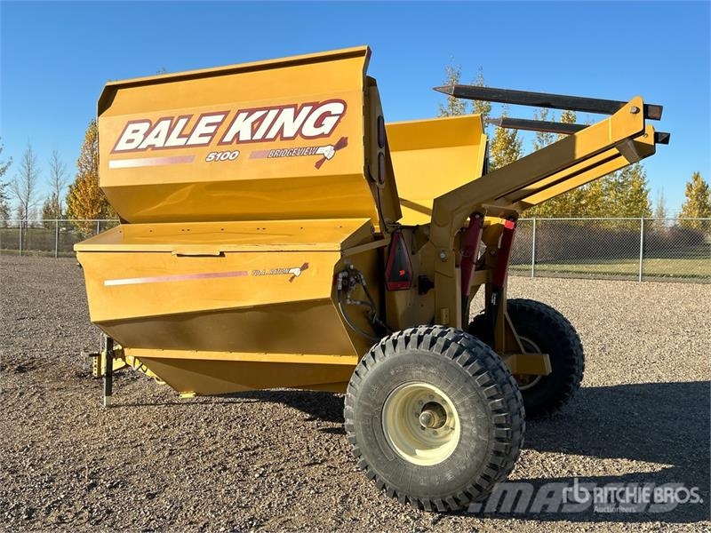 Bale King 5100TR S/A Bale Processor آلات تمزيق الحزم وتقطيعها ونشرها