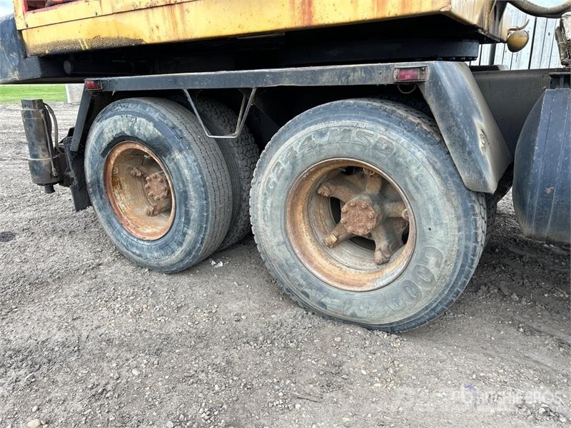 Bantam T450 30000 lb 6x4 Hydraulic Truck Crane Gru cingolate